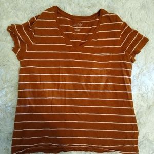 Universal Thread pocket tee